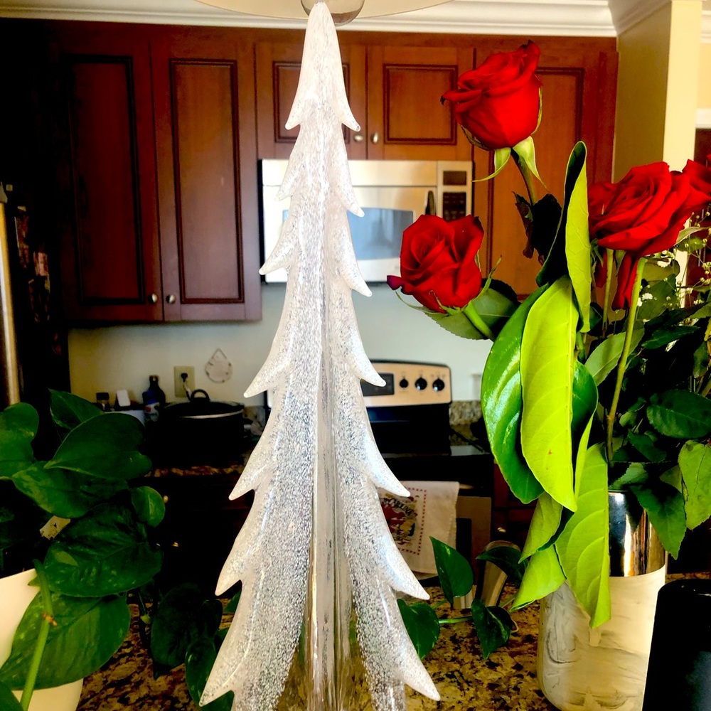 SIMON PEARCE Silver leaf Evergreen Tree Decor - 18”